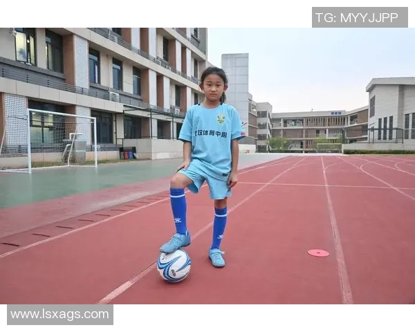 预防与治疗筋膜炎足球运动员的有效策略与建议